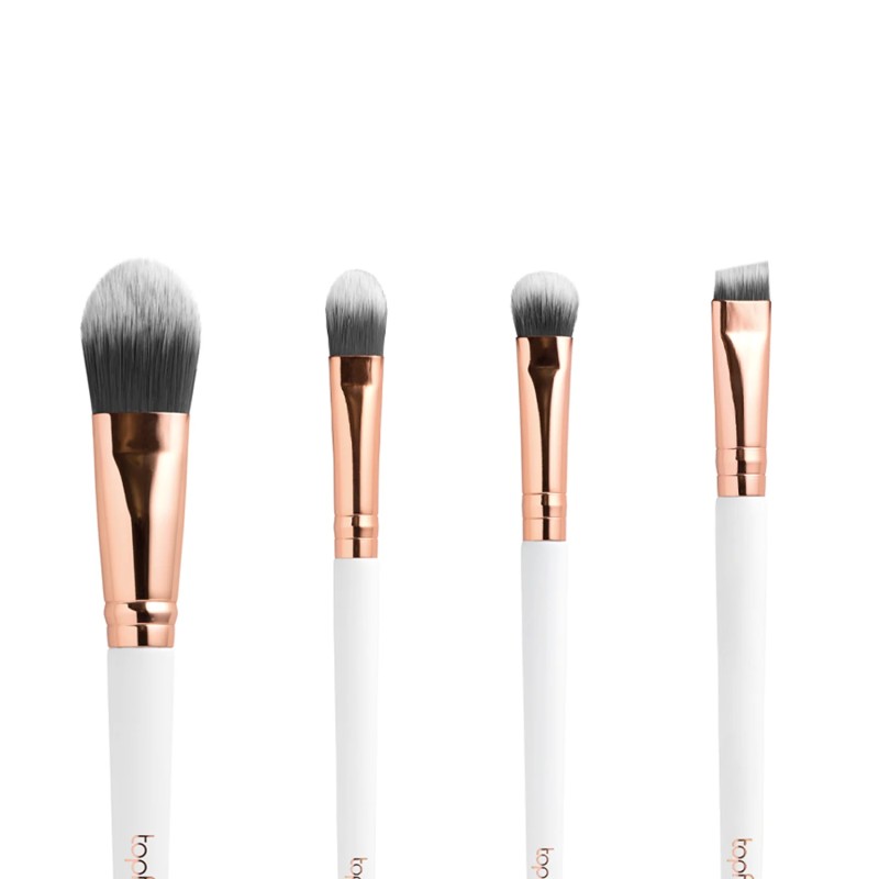 طقم فرش مكياج 4 في 1 من توب فيس – أدوات احترافية لإطلالة متكاملة | La Jolie Beauty
