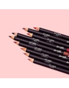 محدد الشفاه – تحديد دقيق وثبات طويل | La Jolie Beauty